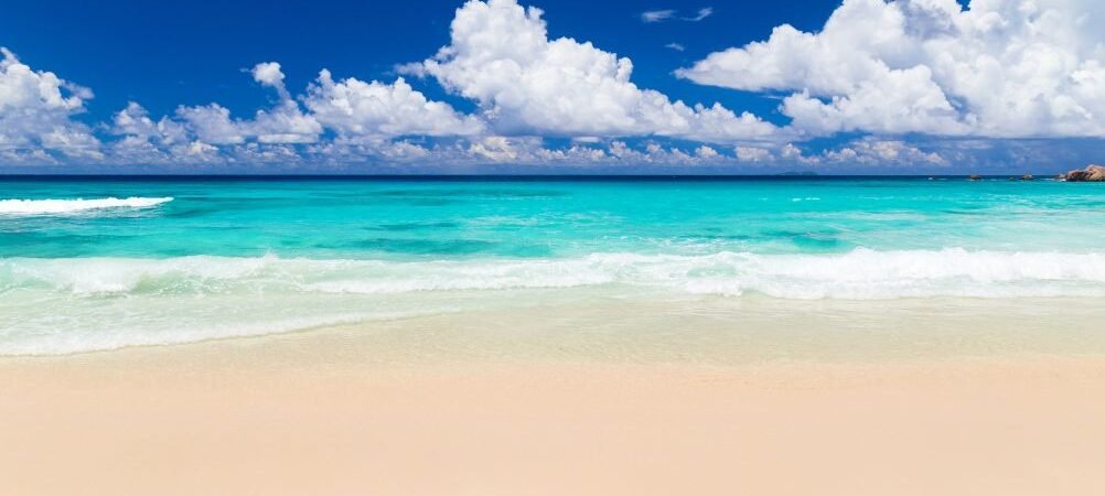 Beach Accommodation in Agnes Water FAQ: When Is the Best Time to Book?